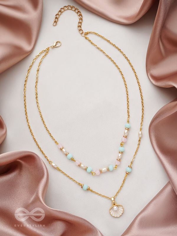 The Sea-Nic Beauty- Golden Embellished Necklace With Anti-Tarnish Coating 