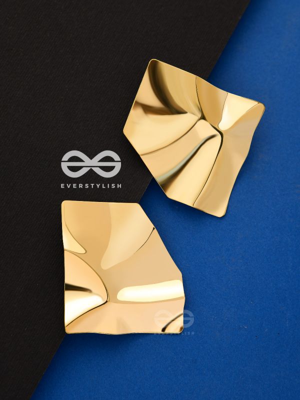 The Fluidic Chic Wrappers  - Statements Studs 