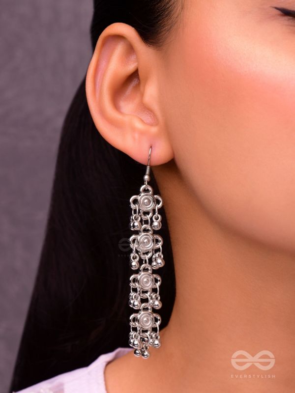 The Boho Playfulness - Layered Dangling earrings 