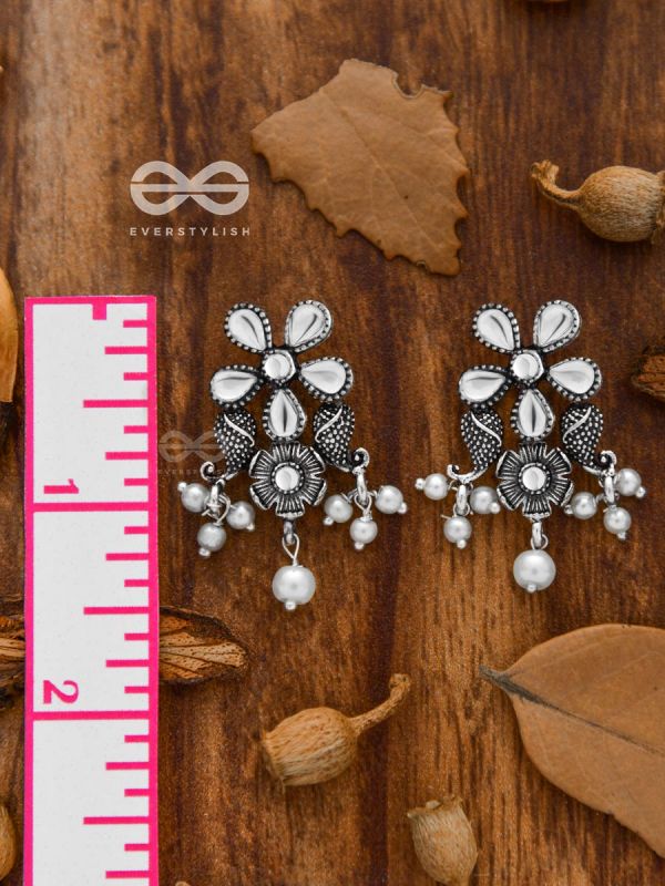 'A Floral Fantasy' - Embellished Oxidised Earrings (Droplet White)