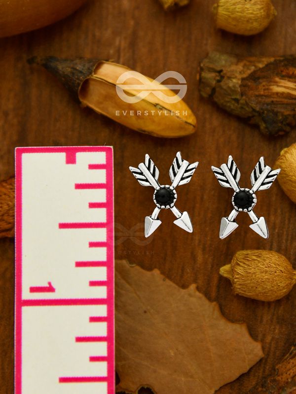 The Intersected Twin Arrow Studs - Tiny Trinket Collection