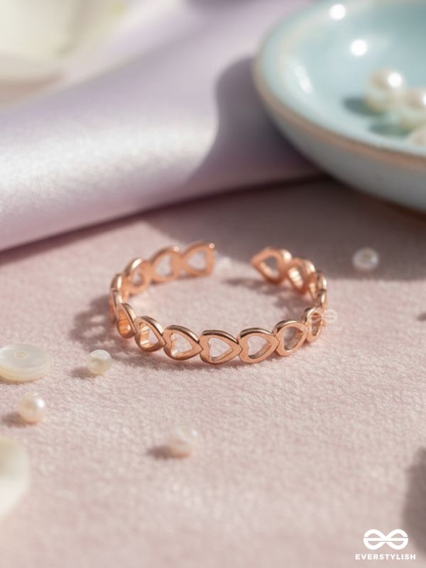 Hearts Wrapped Around My Finger - Golden Adjustable Ring