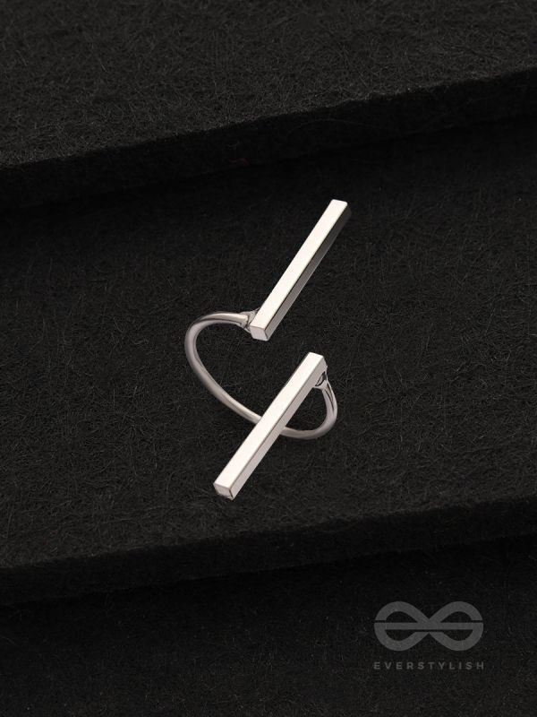 The Sassy n Classy Ring (Silver)