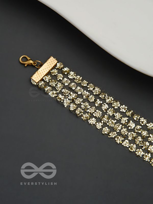 Shimmer on My Neck - Statement Golden Choker