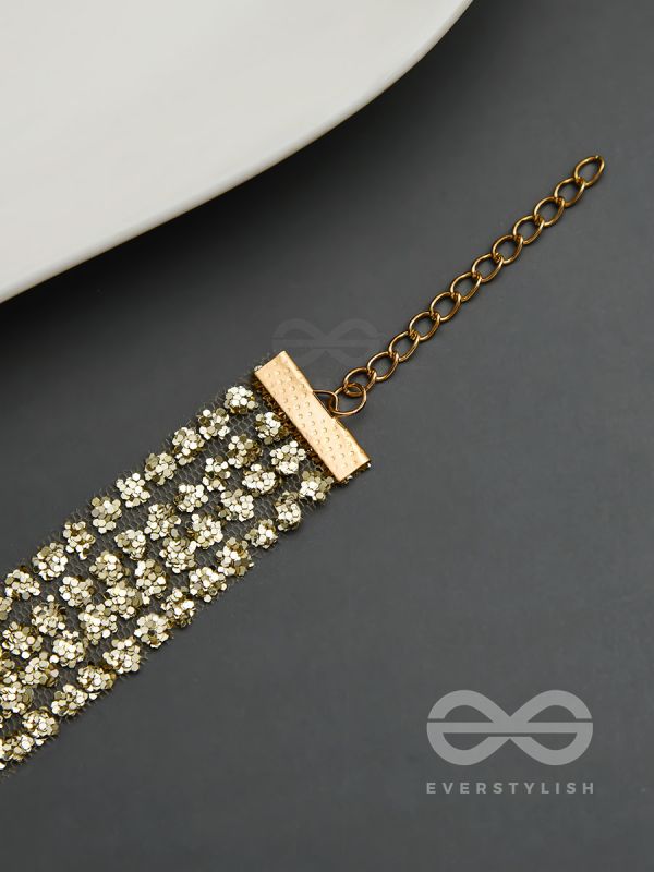 Shimmer on My Neck - Statement Golden Choker