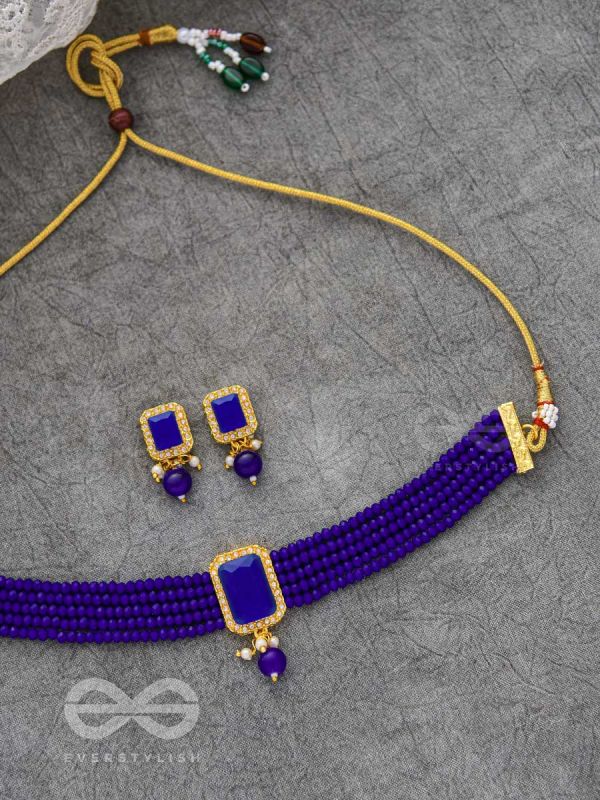 THE MYSTICAL MAGNIFICENCE - SET OF STATEMENT CHOKER AND EARRINGS (ROYAL BLUE)