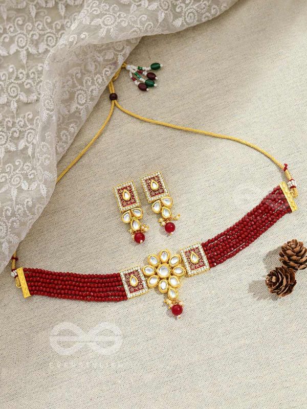 THE ETHERAL ELEGANCE - SET OF STATEMENT CHOKER AND EARRINGS (BERRY )