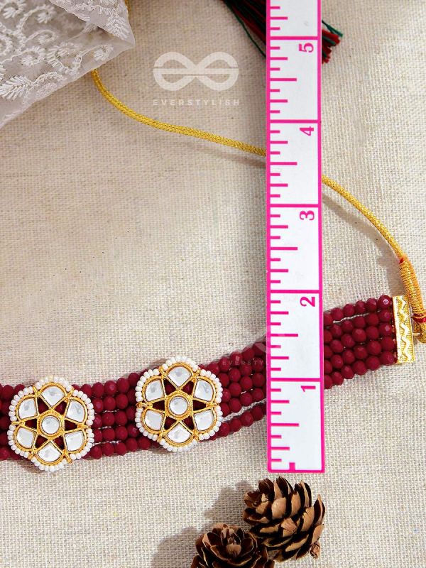 THE CLASSY ELEGANCE - SET OF STATEMENT CHOKER AND STUDS (Blood red)