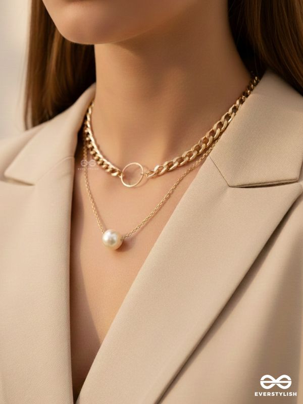The Epitome of Elegance- Layered Pearl Neckpiece
