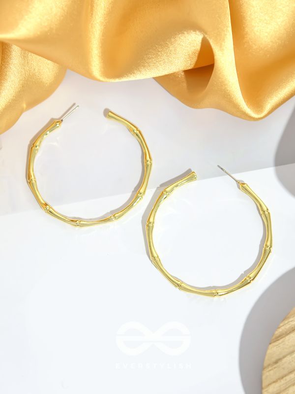 The Enso Circle- Elegant Golden Hoops