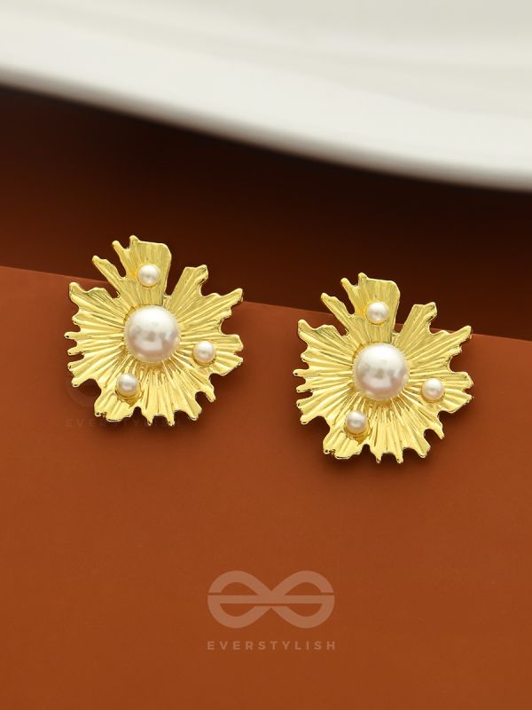 Pearl n Oyster- Golden Pearl Earrings