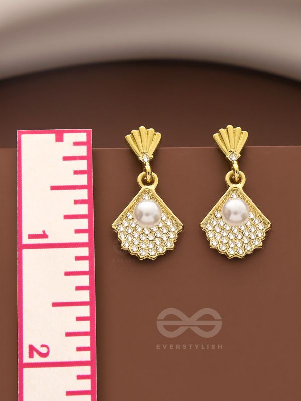 Sand n Pearl- Golden Rhinestones and Pearl Earrings