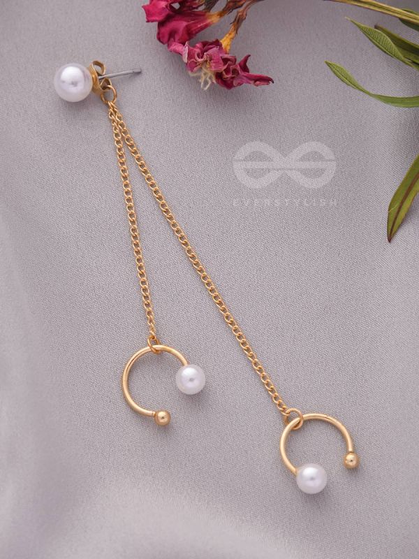 The Flipped Smile- Golden Pearl Ear Cuff (Single Ear)