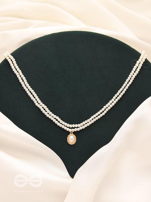 The Moonglade- White and Golden Pearl Necklace