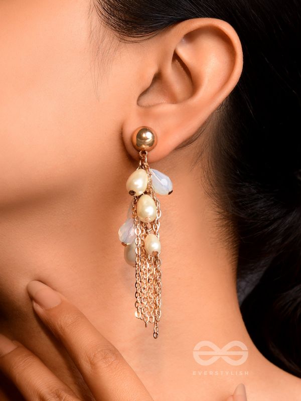The White Garden- Golden Pearl Earrings