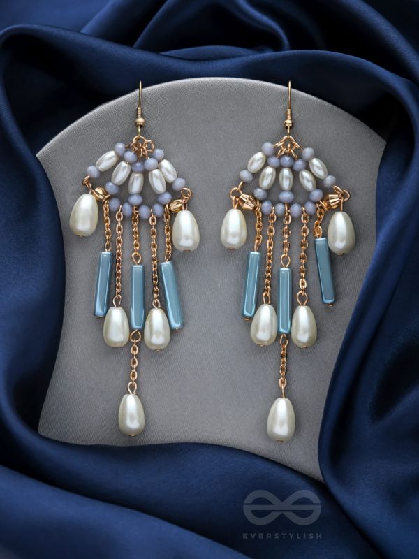 Star Gazing- Golden Pearl Earrings