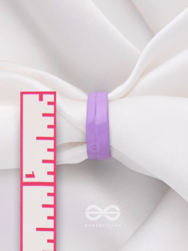 MY LAVENDER LUSH - ADJUSTABLE ACRYLIC RING