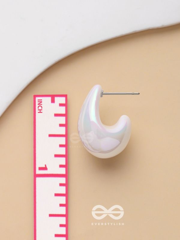 Shining Crescents - Holographic Acrylic Earrings (White)