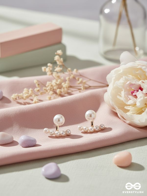 PEARL DOTS - MINIMAL PEARL EAR JACKET