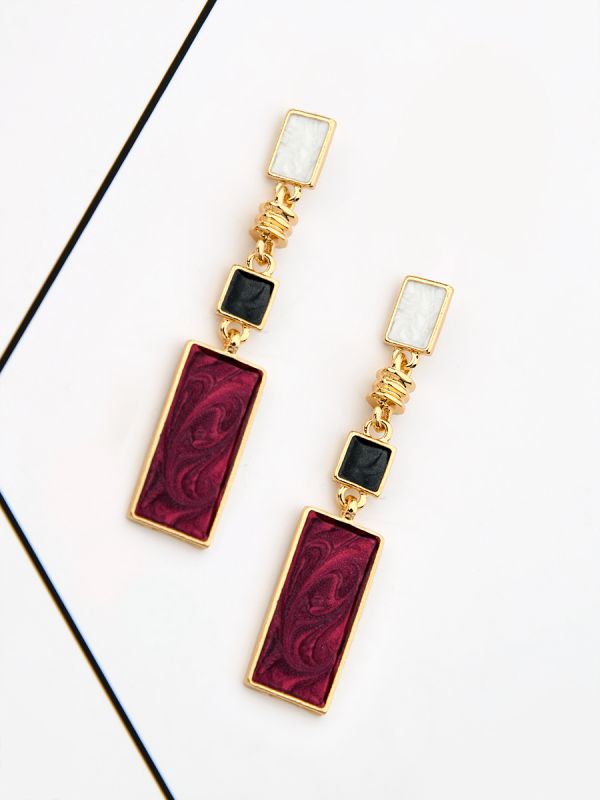 The Mesmerising Indulgence - Elegant Enamel Earrings