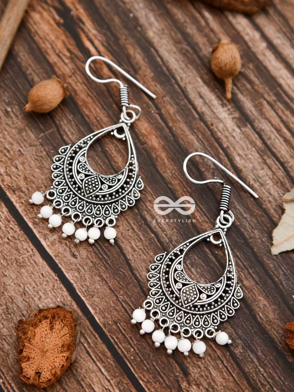 The White Droplet Traditional Motif Earrings