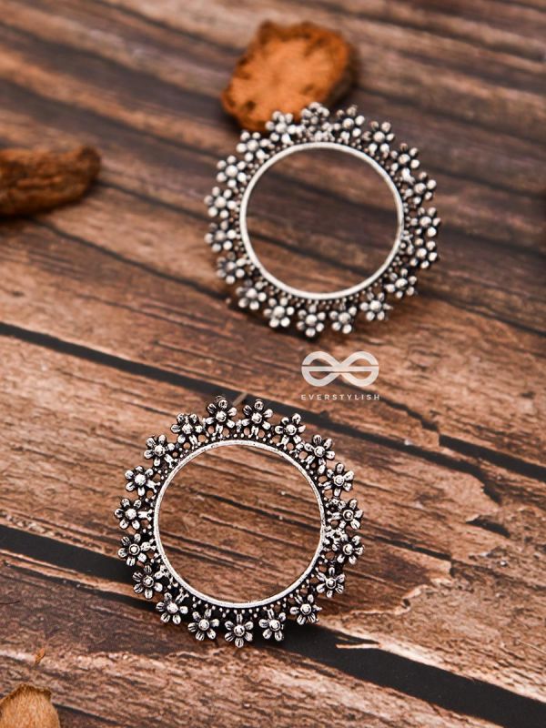 The Flowery Circles - Oxidised Boho Earrings