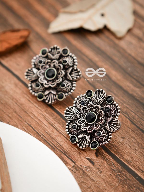 The Intriguing Affair Studs - Onyx Black - The Embellished Oxidised Collection