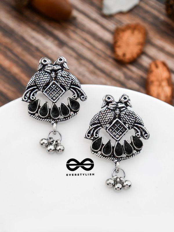 A Vintage Artwork - Onyx Black - The Embellished Oxidised Collection