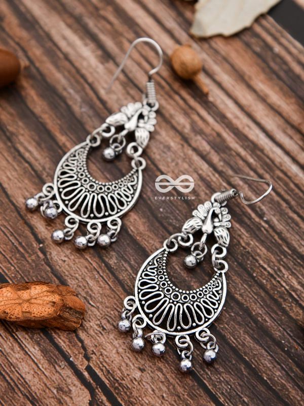 The Oxidised Dangler Collection - The Peacock Curves