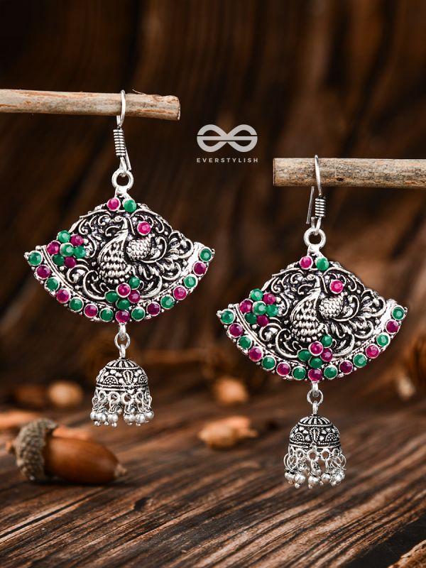 A Vintage Artwork (Ruby-Emerald) - The Embellished Oxidised Collection