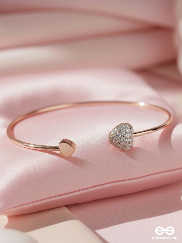 Golden Heart Rhinestone Bracelet