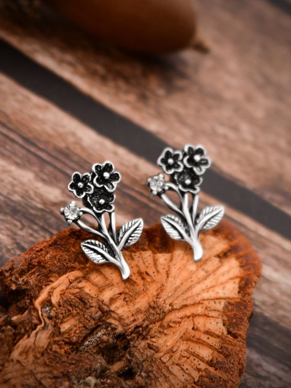 The Artistic Flower - Tiny Trinket Earrings - Silver