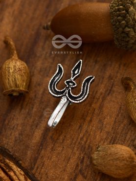 The Symbol of Strength - Non-pierced Boho Nosering