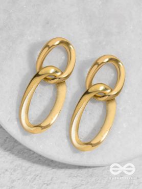 Delicate Interwined Gold Chain Dangler Earrings