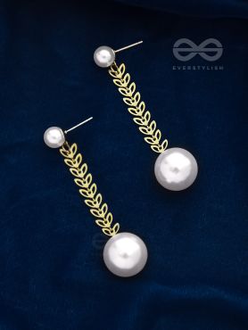 The Dewy Fir- Golden Pearl Earrings