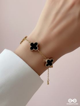 GOLDEN BLACK CLOVER - HOLOGRAPHIC STAINLESS STEEL 18K GOLD PLATED ANTI TARNISH BRACELET
