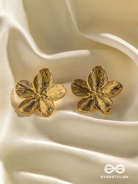 GOLDEN PETAL-  ELEGANT GOLD FLOWER STUDS