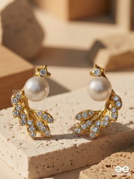 PEARL GLOSS LEAF – ELEGANT CRYSTAL STUDS