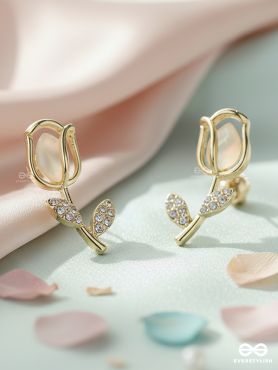 ROSE TWIG – MINIMAL GOLD ROSE STEM DESIGN