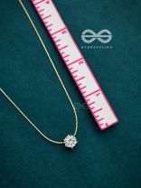 The Dainty Delight - Golden Casual Neckpiece With Anti-Tarnish Coating 