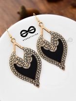 The perpetual beauty - Casual Dangler Earrings