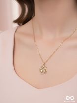 Citizen Of The Globe - Statement Golden Neckpiece With Anti-Tarnish Coating 