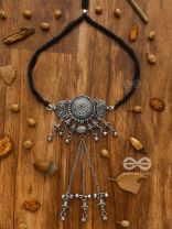 The Bohemian Chic Artwork Statement Choker