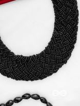 The Beauteous Braided Criss-Cross Beaded Necklace (Black)