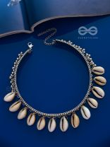A Bohemian Indulgence - Oxidised Shell Choker Neckpiece