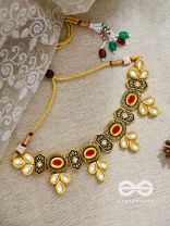 The Royal Magnificence - Statement Golden Set of Neckpiece and Earrings