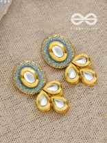 The Royal Elegance - Statement Golden Set of Neckpiece and Earrings