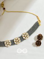 The Classy Elegance - Set of Statement Choker and Studs (Gray)