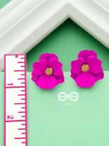 THE POISED PERIWINKLES - Statement Floral Studs (Fushcia)