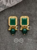 The Mystical Magnificence - Set of Statement Choker And Earrings (Forest Green)